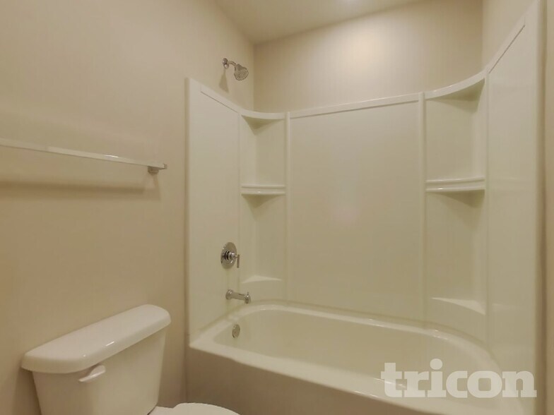 Building Photo - 36 Leyland Ct