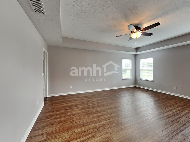 Building Photo - 1396 Stormhaven Way