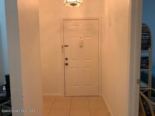 Building Photo - 748 S Orlando Ave