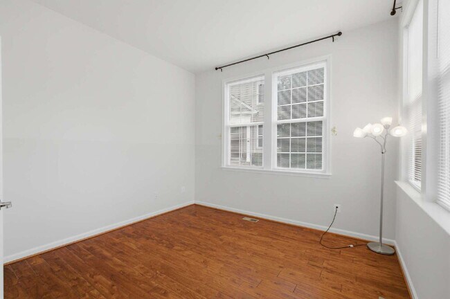 Building Photo - Sophisticated Colonial Offering Refined Finishes, Gourmet Kitchen & Spacious Floor Plan