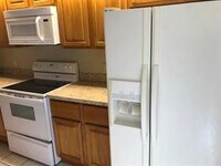 Building Photo - 156 Heritage Way