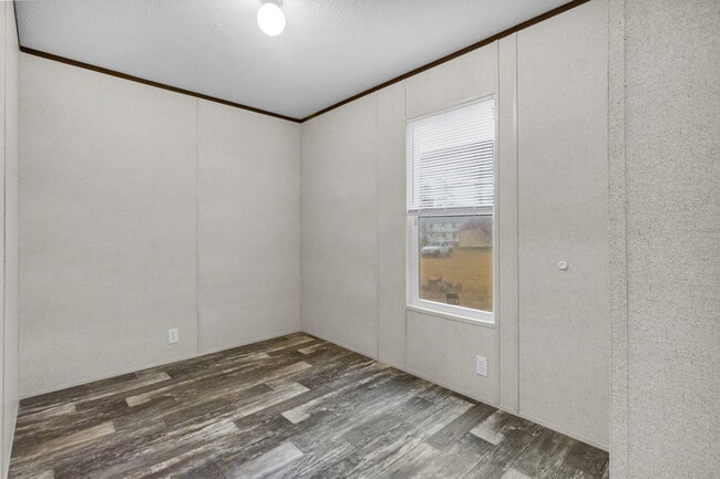 Building Photo - 108 Gladewood Cir