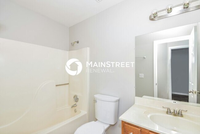 Building Photo - 3 Bedroom Pet-Friendly Home in NASHVILLE, TN with Main Street Renewal