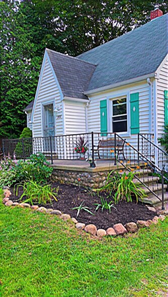 Primary Photo - 3102 Devondale Rd