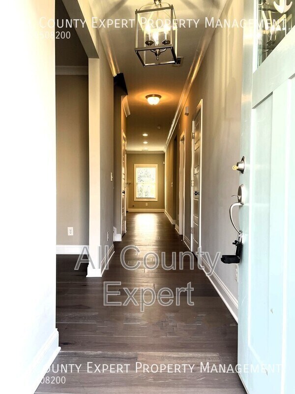 Building Photo - 4885 Hanson Farms Ln