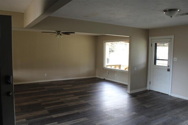 Building Photo - 24591 FM 2090