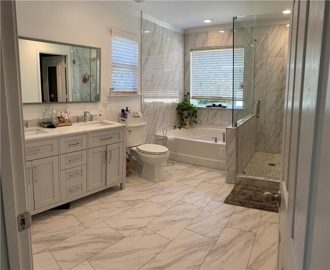 Building Photo - 1183 Lanier Springs Dr NE