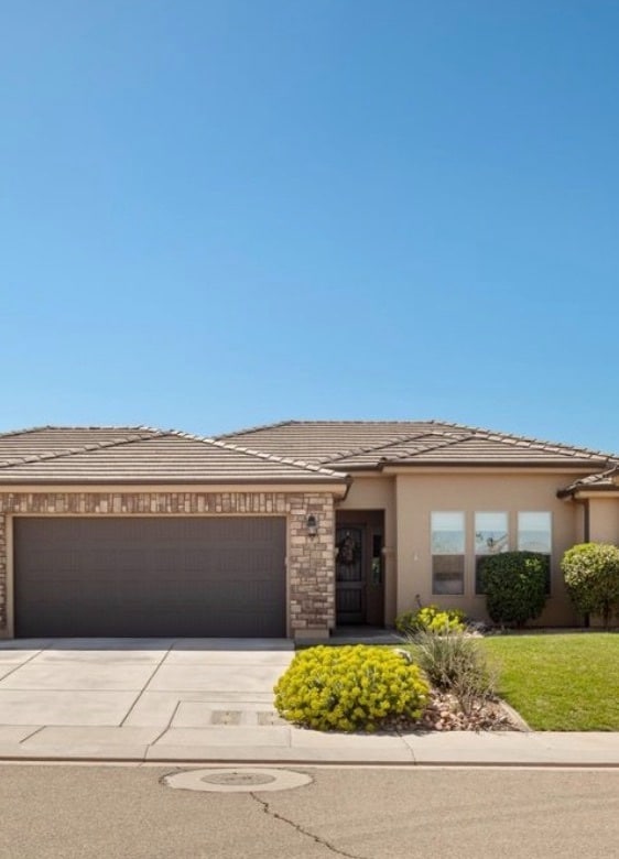 Building Photo - Cattail Way