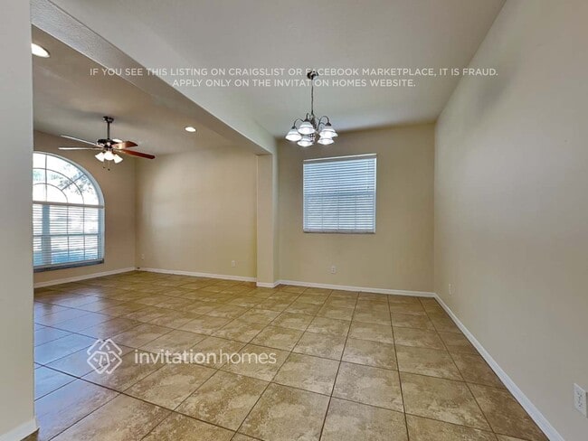 Building Photo - 9447 Wellstone Dr