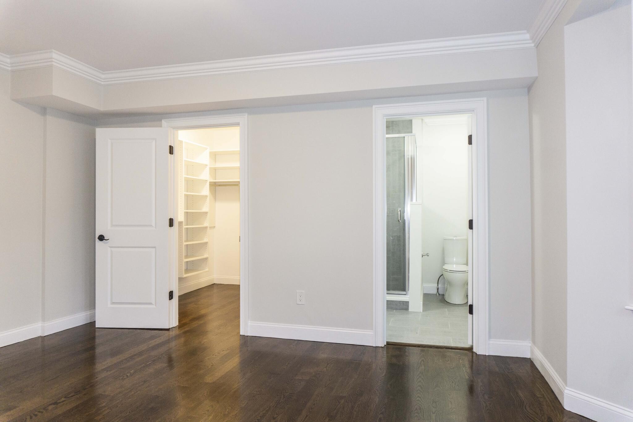 Building Photo - 8 Nira Ave