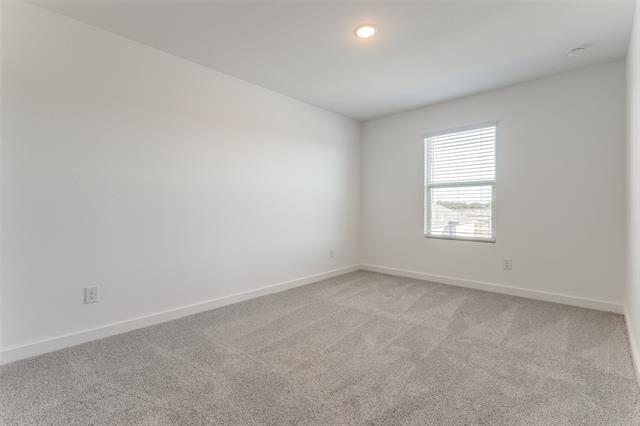 Building Photo - 529 Ridgewood Dr