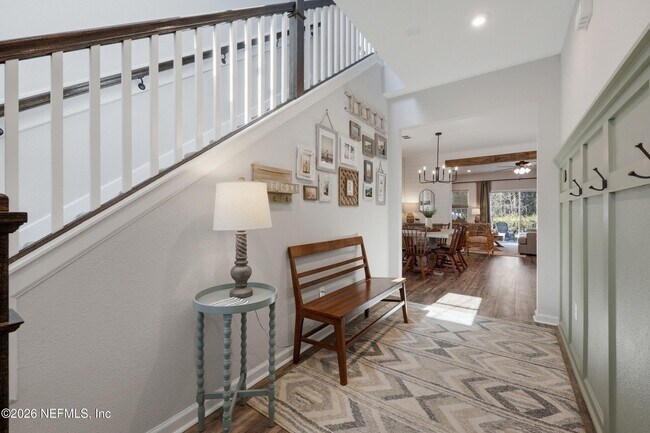 Building Photo - 184 Dahlia Falls Dr