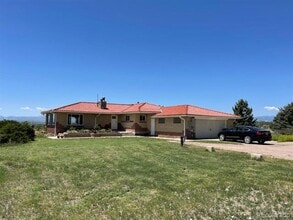 Building Photo - 7966 Elmwood Ln