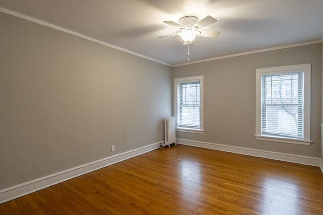 Interior Photo - Urban Equities Rogers Park Apartments