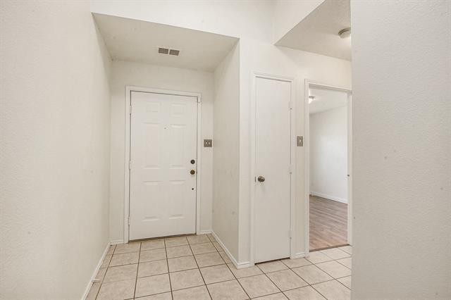 Building Photo - 836 Cedar Ridge Ln