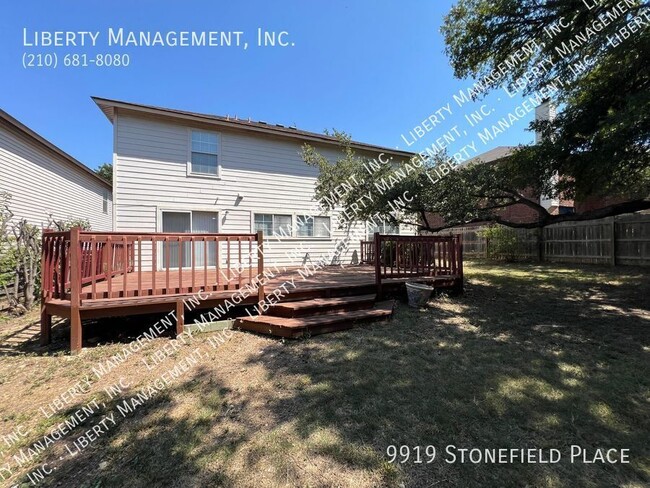 Building Photo - 3 Bed, 2.5 Bath Home off Bandera Rd and 1604