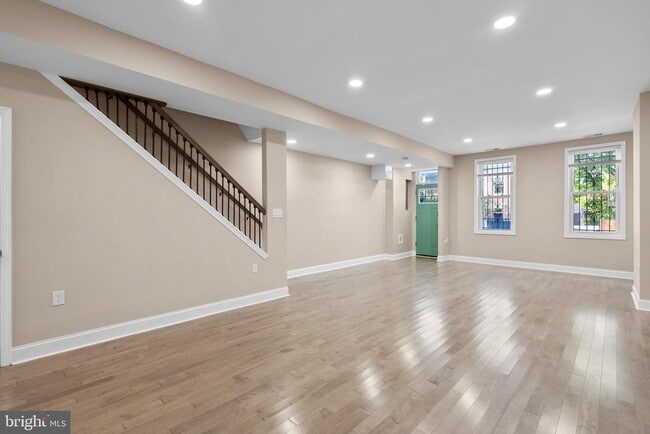 Building Photo - 1641 4th St NW