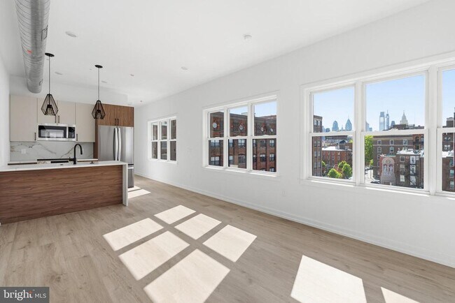 Building Photo - 209 New St