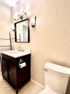 Building Photo - 27151 Lake Dr