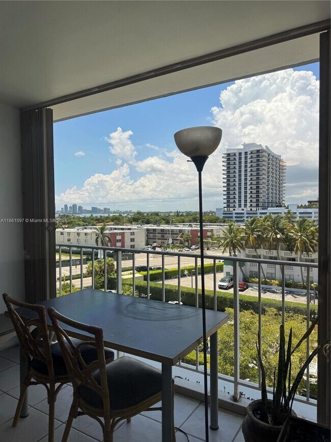Building Photo - 1865 79th Street Causeway