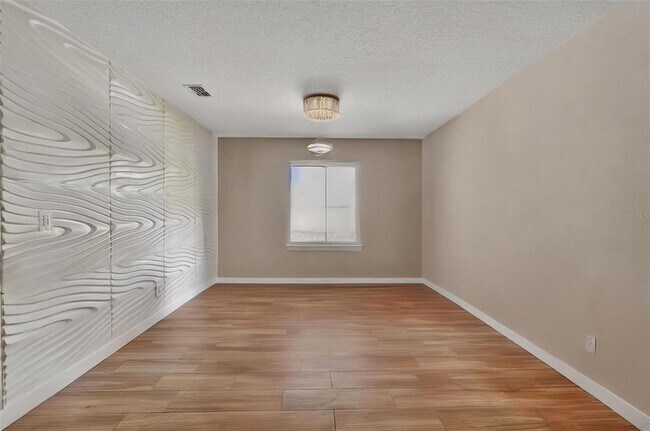 Building Photo - 2638 Eagle Canyon Dr N