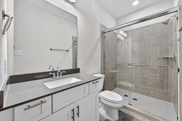 Building Photo - 4164 Kearsage Dr