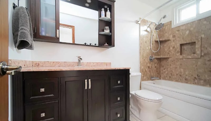 Building Photo - 4006 Brenton Dr