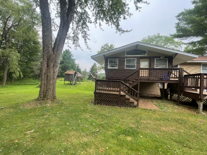 Building Photo - 21 Freedom Ln