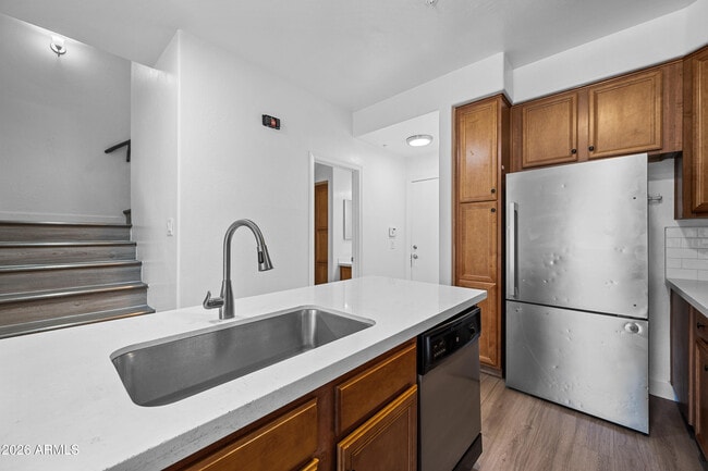 Building Photo - 4608 W Maryland Ave