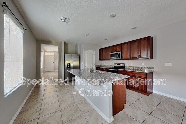 Building Photo - 227 Duke Dr