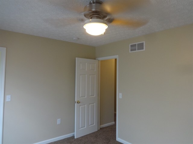 Building Photo - 522 Hunnicut Dr