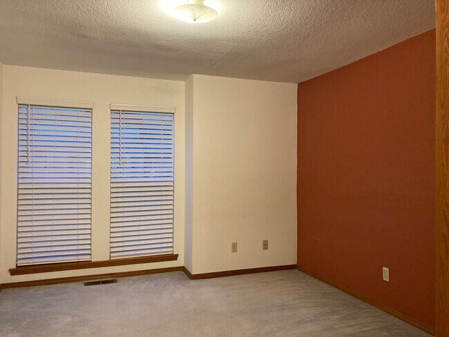 Building Photo - Single level Home in Newberg