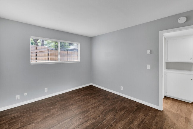 Secondary Bedroom 3 - 4475 Dale Ave
