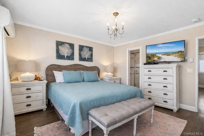 Building Photo - 3013 Mitchell Rd