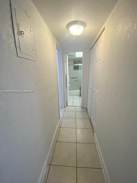 Building Photo - 1350 NE 119th St