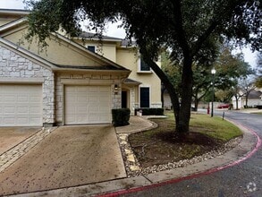 Building Photo - 2 Bedroom Townhome in Westcreek Ranch