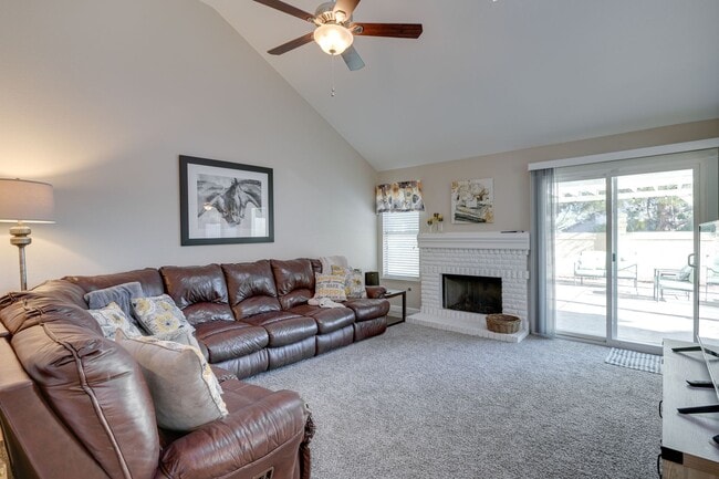 Building Photo - Fully Furnished Single-Story Home with Den and 3-Car Garage!