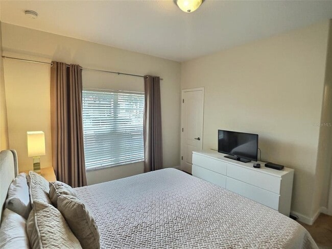 Building Photo - 8841 Candy Palm Rd