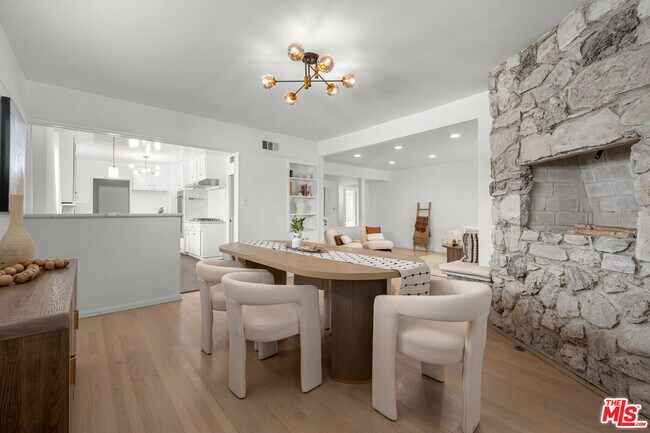 Building Photo - 6119 Goodland Ave