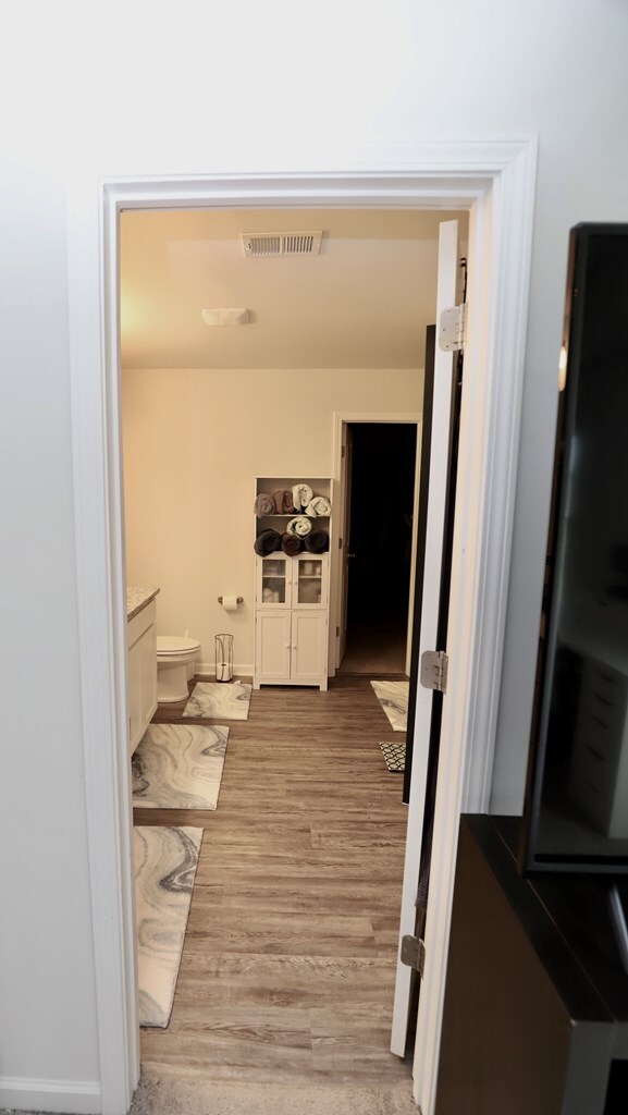 Building Photo - 525 Kittiwake Ln
