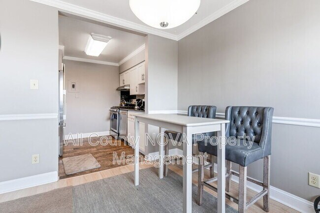 Building Photo - 4343 Cherry Hill Rd