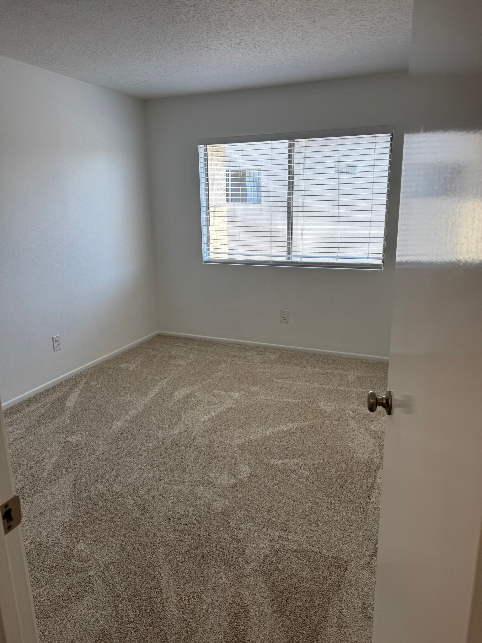 Building Photo - 16702 Sims Ln