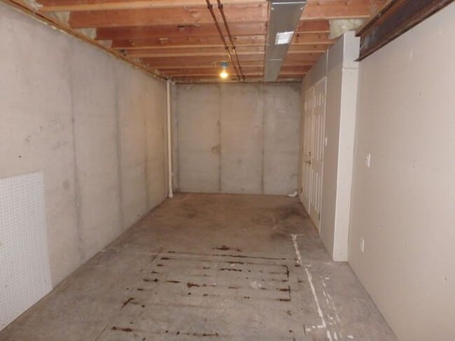 Building Photo - Awesome 4 Bed 3 Bath House In SW Columbia!