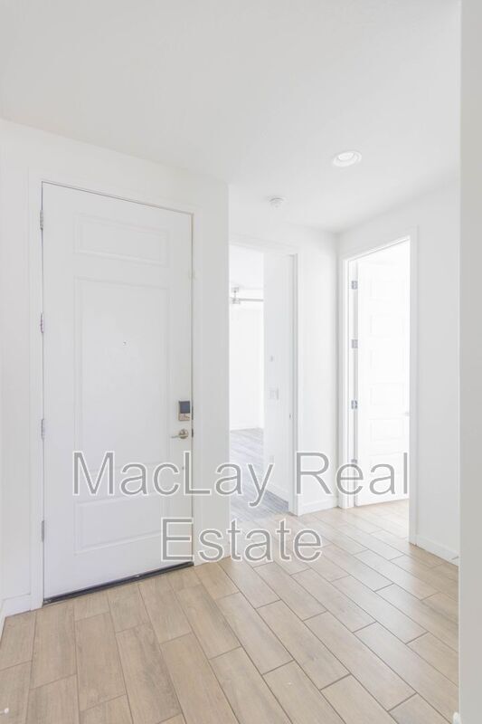 Building Photo - 36610 W Mediterranean Way