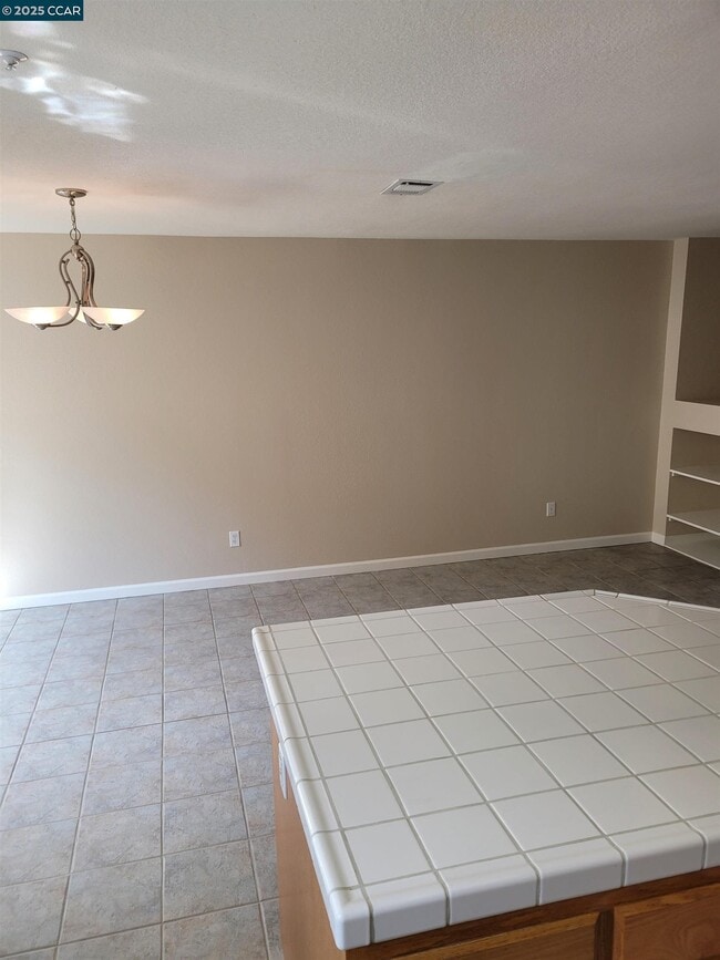 Building Photo - 4764 Central Pkwy