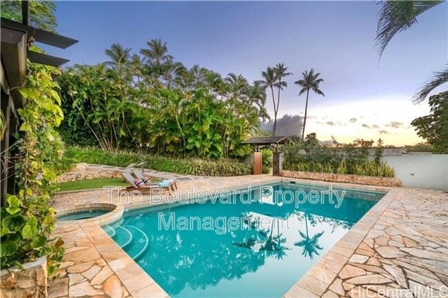 Building Photo - 4316 Aukai Ave