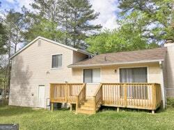 Building Photo - 8918 Sterling Ridge Ln