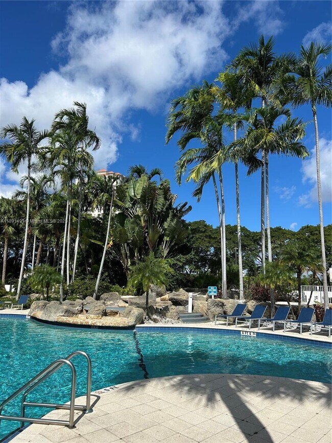 Building Photo - 3300 NE 192 St