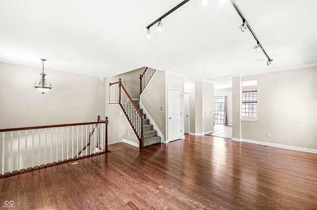 Building Photo - 12764 Edgemont Way