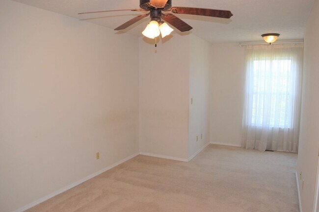 Building Photo - 318 Carmel Valley Way